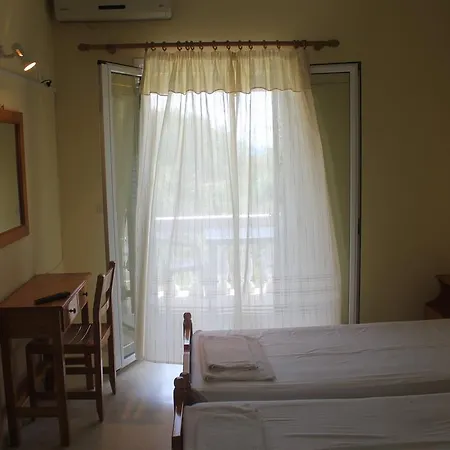 Pink House Socrates Apartment *
