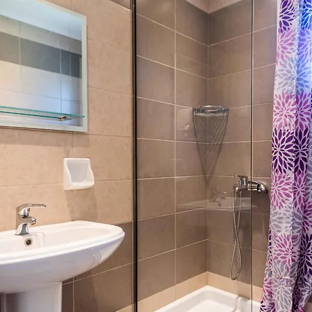 Pink House Socrates Corfu Beachside Retreats Βιταλάδες