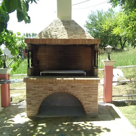 Pink House Socrates Corfu Beachside Retreats * Βιταλάδες