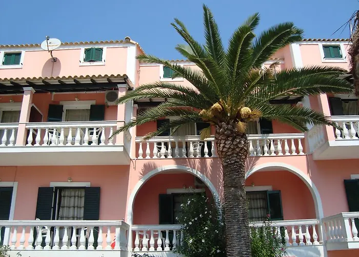 Apartment Pink House Socrates *