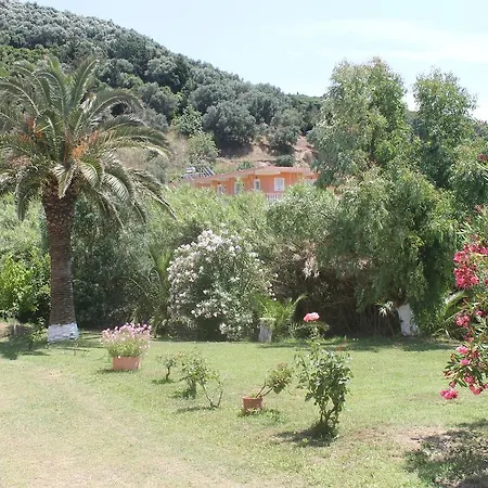 Pink House Socrates Corfu Beachside Retreats Vitaládes