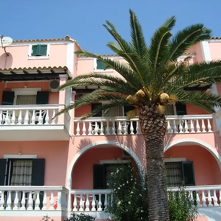 شقة Pink House Socrates Corfu Beachside Retreats *