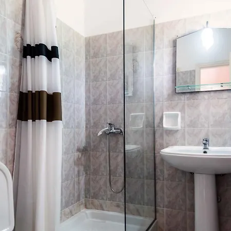 Pink House Socrates Corfu Beachside Retreats * فيتالاذيس