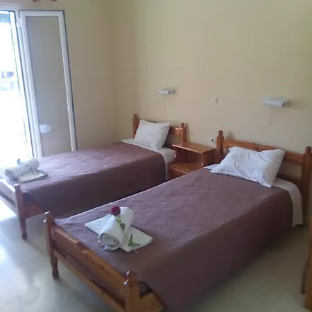 Pink House Socrates Corfu Beachside Retreats Apartamento Vitaládes
