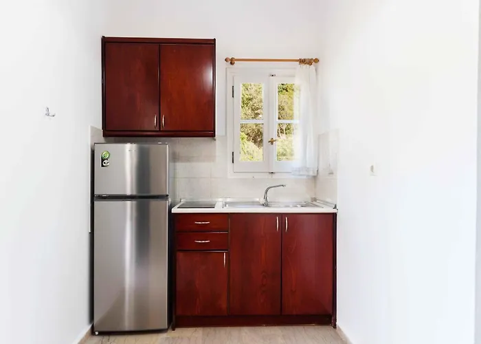 Apartament Pink House Socrates Corfu Beachside Retreats Vitaládes