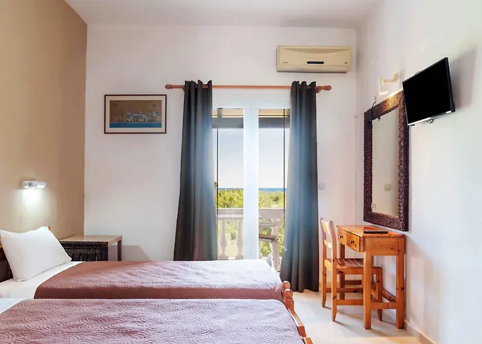 Pink House Socrates Corfu Beachside Retreats *